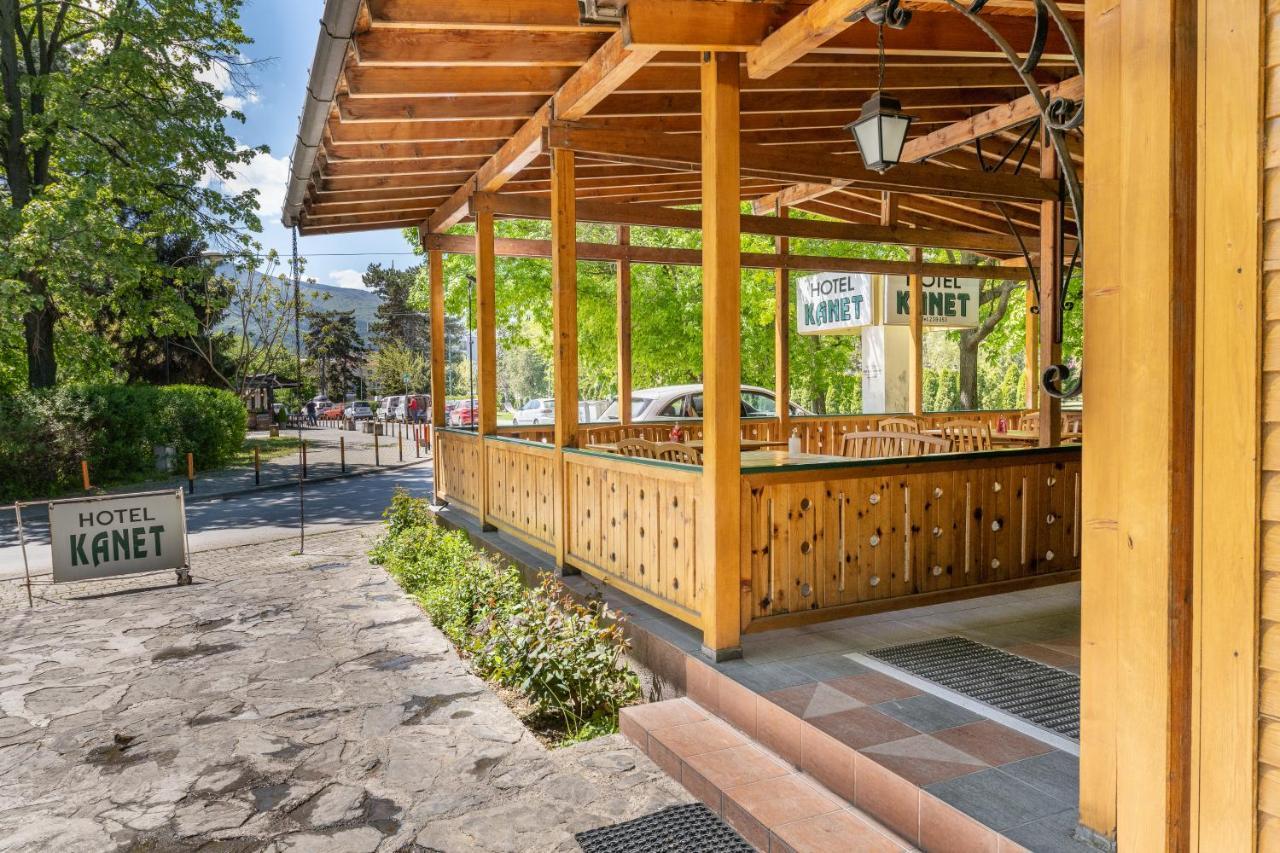 Hotel Kanet Скопие Екстериор снимка